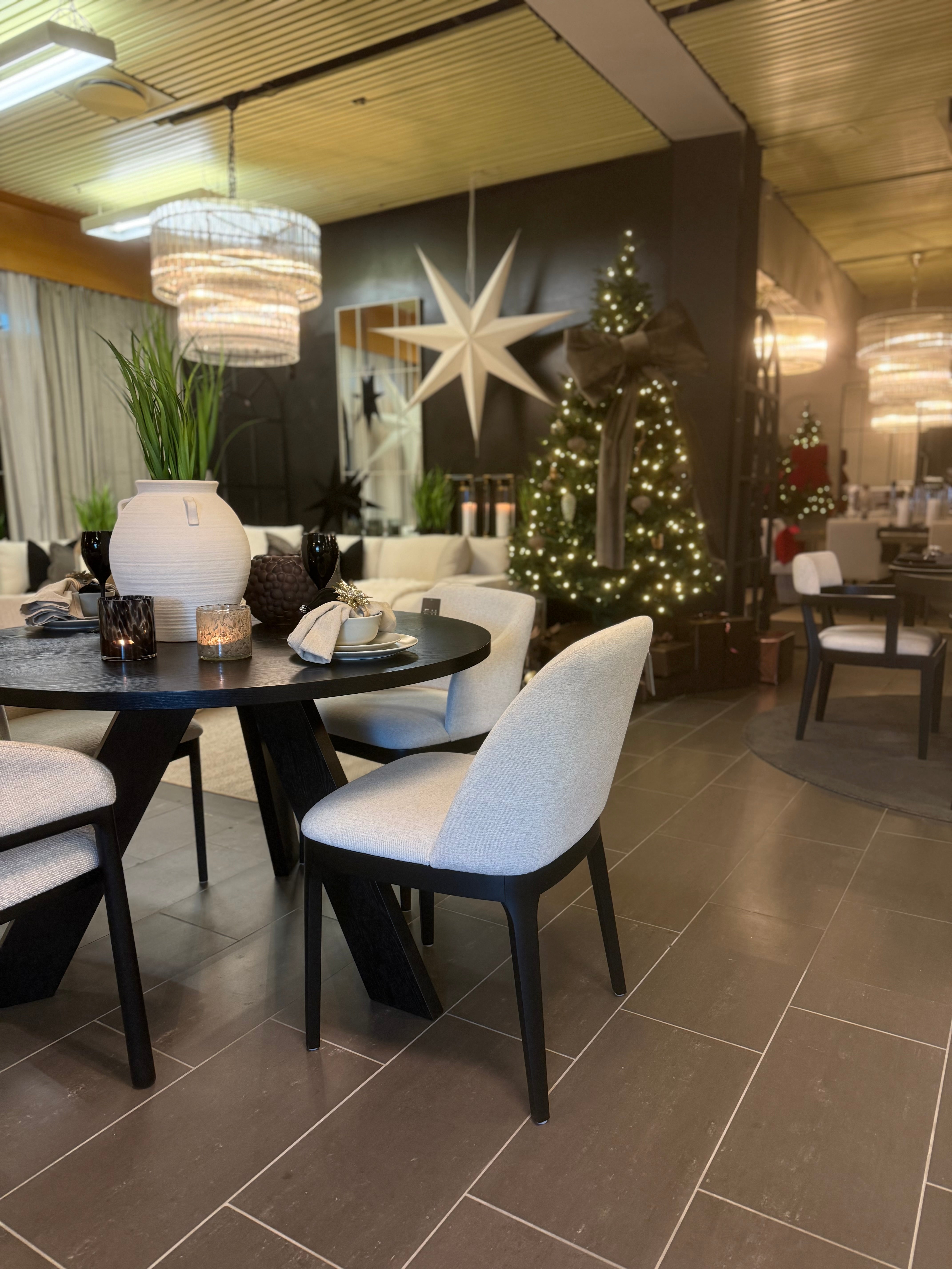 Tiona Spisebord (Ø120)