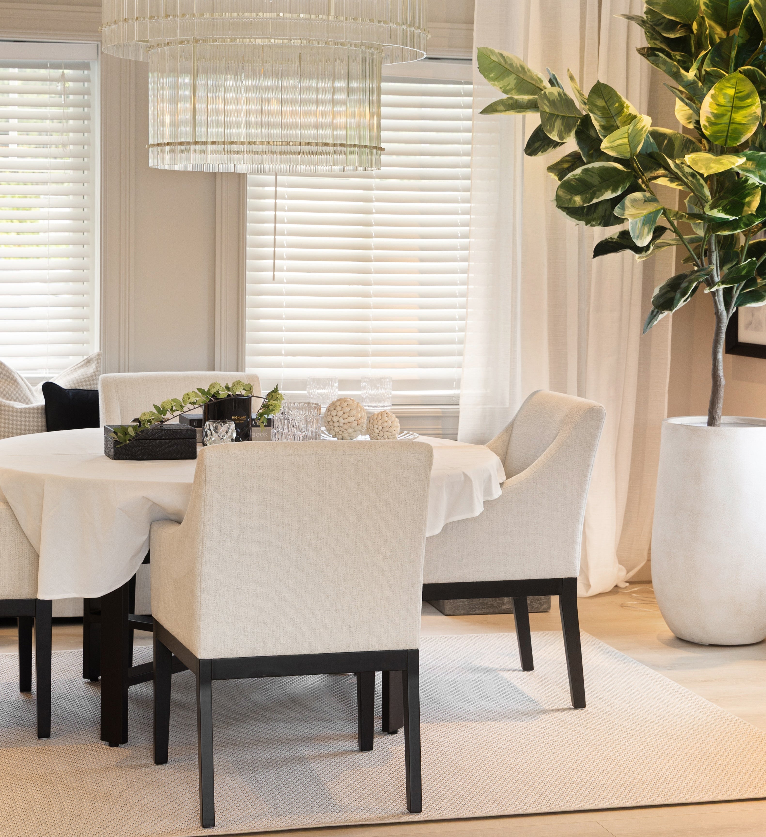 Cannes Spisestol (Beige Breezer)