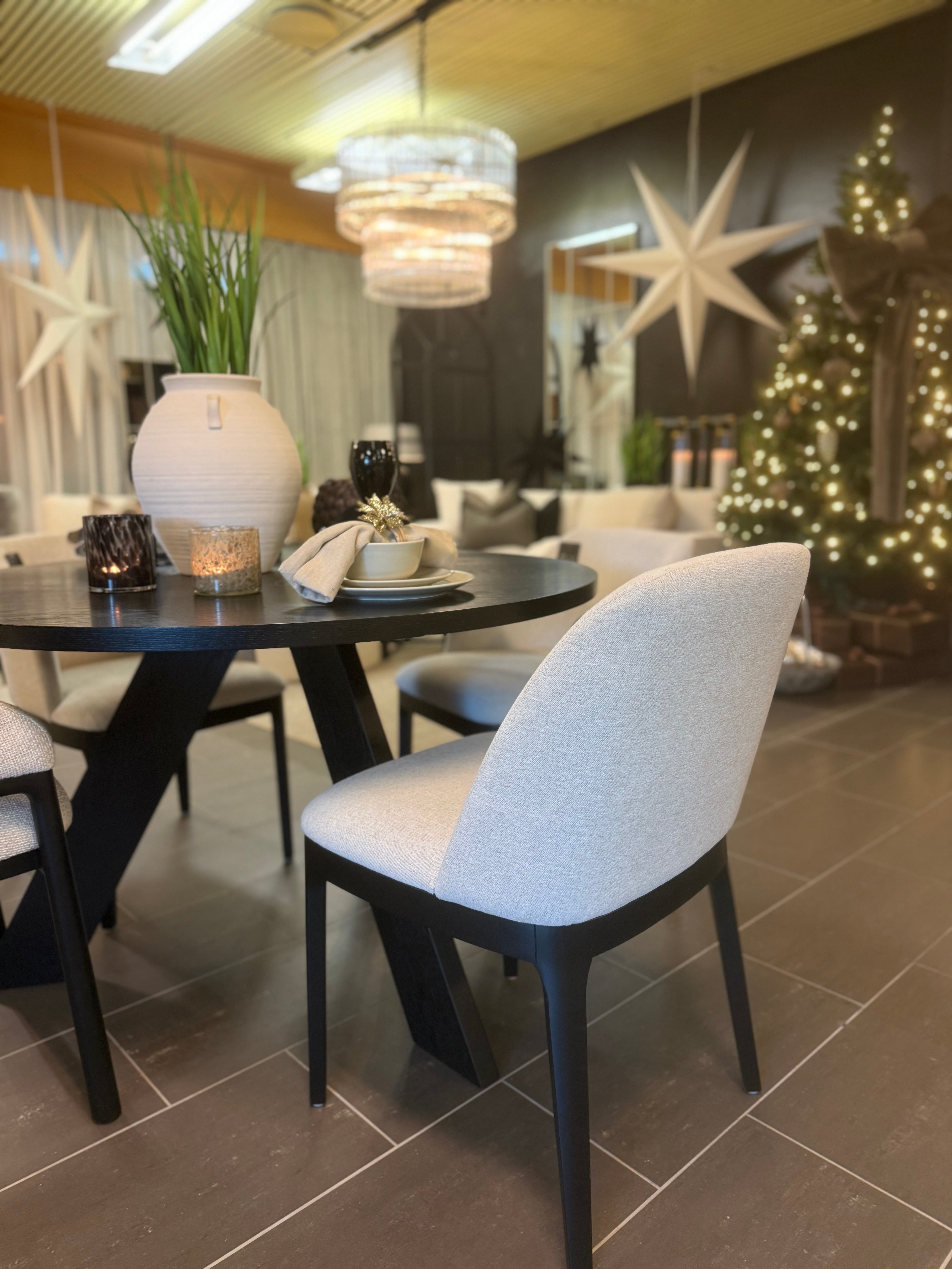 Tiona Spisebord (Ø120)