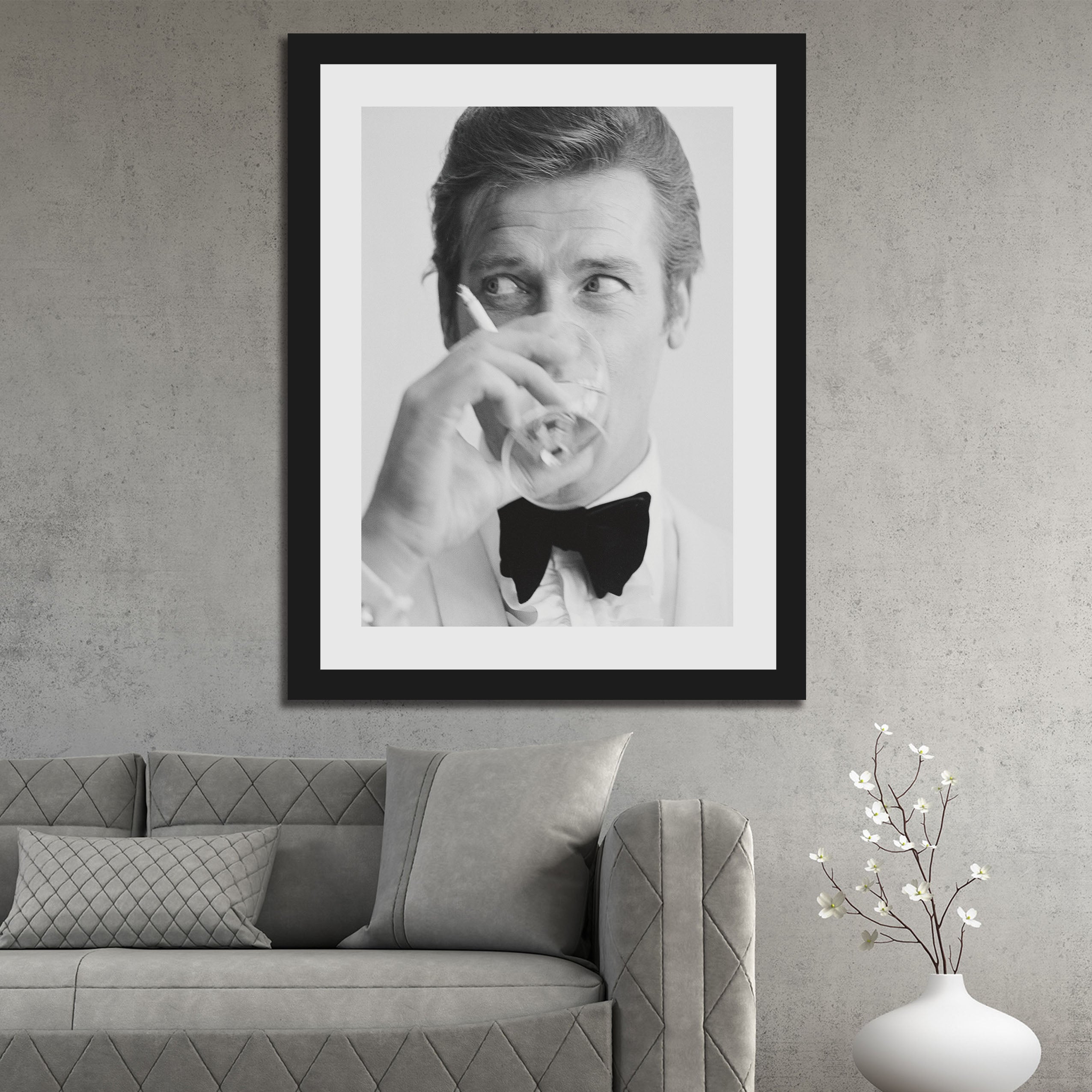 Timeless Spy m/ Sort Ramme (70*90)