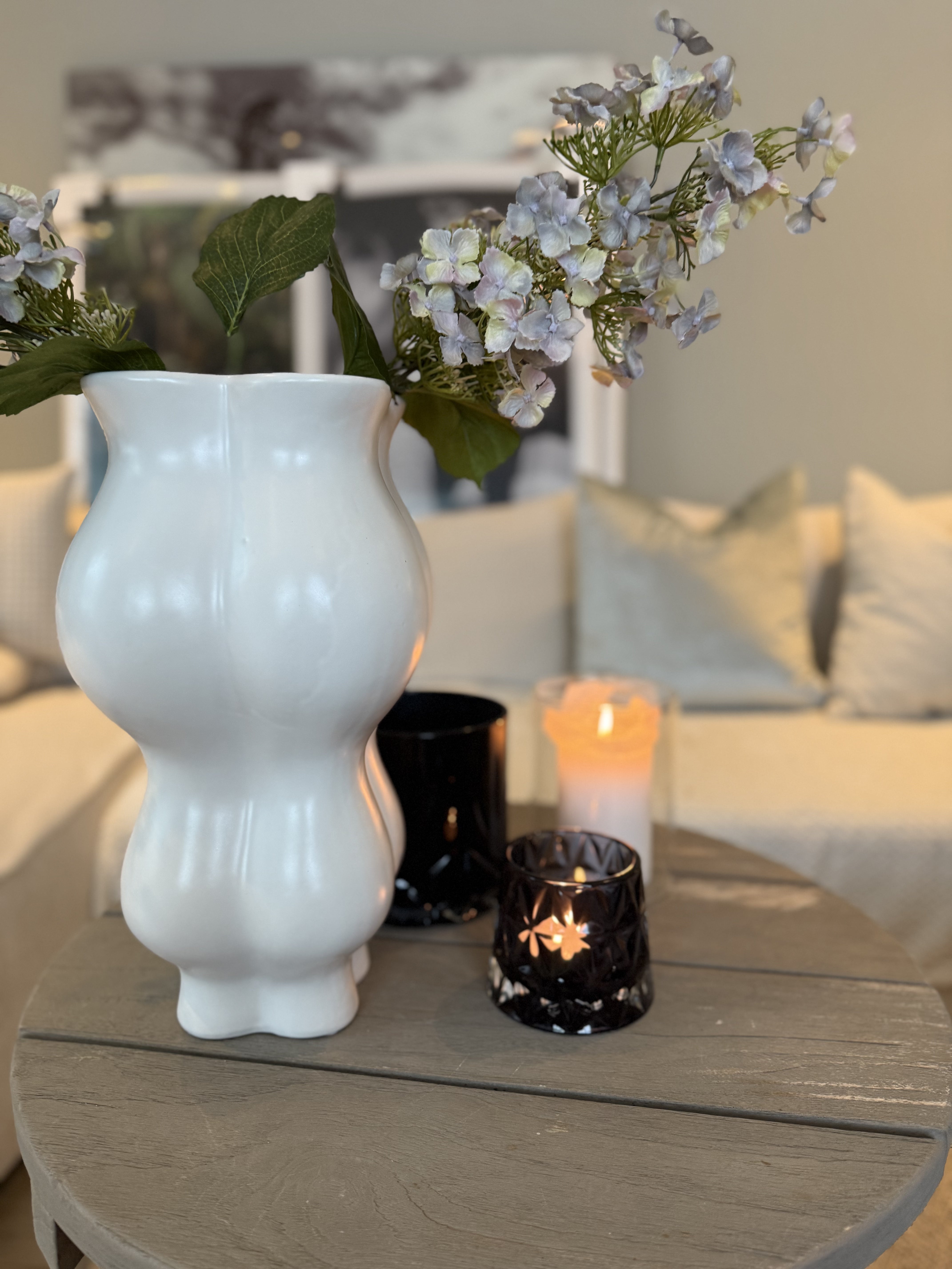 Avora Vase (20*20*38)